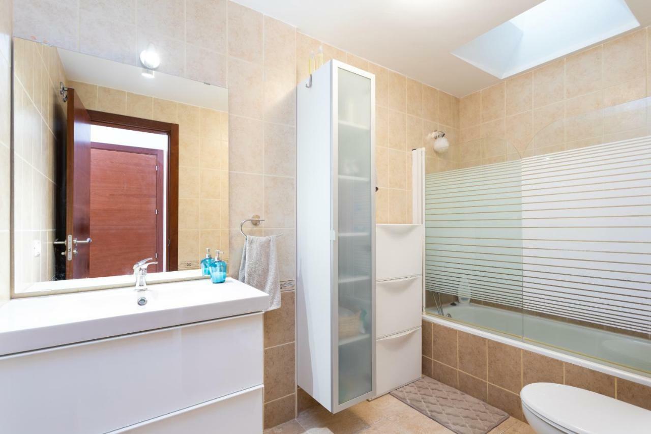 Home2Book Beautiful Duplex Parque La Reina Wifi อาโรนา ภายนอก รูปภาพ